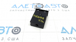 Hub USB Toyota Sienna 21-25 al 3-lea rând