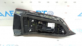 Фонарь внутренний дверь багажника правый BMW X5 G05 21-23 LED
