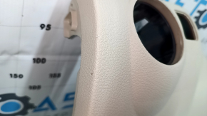 Накладка колени водителя левая VW Tiguan 09-17 с бардачком, бежевая, царапины
