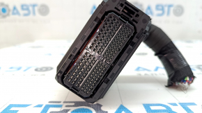 Фишка на блок ECU компьютер двигателя Toyota Sienna 23-26 большая