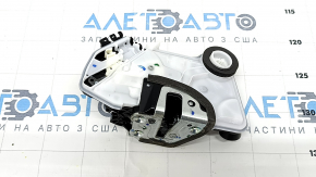 Замок двери передней правой Toyota Sienna 21-26