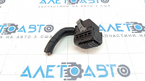 Фишка на блок ECU компьютер двигателя Toyota Sienna 23-26 малая