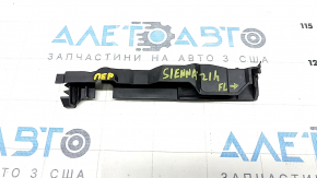 Уплотнитель кожуха передней левой двери Toyota Sienna 21-26 передний