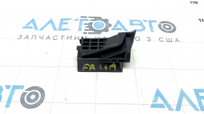 Уплотнитель кожуха передней правой двери Toyota Sienna 21-26 задний