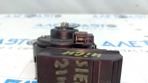 Сигнал high Toyota Sienna 21-26 с кронштейном