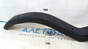 Накладка петли крышки багажника правая Lexus IS200 IS300 99-05 черная, царапины