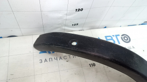 Накладка петли крышки багажника правая Lexus IS200 IS300 99-05 черная, царапины