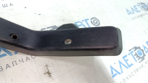 Накладка петли крышки багажника правая Lexus IS200 IS300 99-05 черная, царапины
