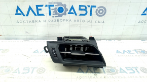 Дефлектор воздуховода передней панели левый Toyota Sienna 21-26