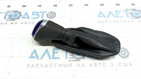 Ручка КПП Chevrolet Volt 16- кожа, черная, с чехлом, потертости, тычки