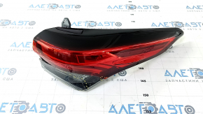 Lumină exterioară dreapta pentru aripa Toyota Highlander 20-25 LED, fără becuri, sticlă spartă, carcasă crăpată