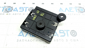 Кронштейн Keyless Entry-Control Module Chevrolet Volt 16-