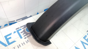 Накладка петли крышки багажника левая Nissan Maxima A36 16-23 царапины