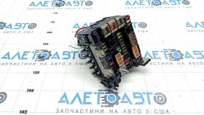 Блок предохранителей подкапотный Toyota Sienna 21-26