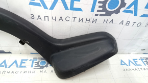 Накладка петли крышки багажника левая VW Passat b7 12-15 USA тип 1, царапины