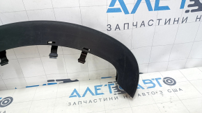 Накладка петли крышки багажника правая VW Passat b7 12-15 USA тип 1, царапины