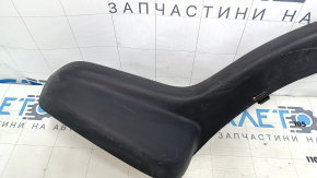 Накладка петли крышки багажника правая VW Passat b7 12-15 USA тип 1, царапины