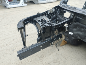 Четверть передняя правая BMW X5 G05 19-26 на кузове, черная