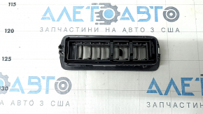 Дефлектор воздуховода потолка задний правый Toyota Sienna 21-26 темно-серый, сломано крепление