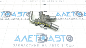 Тройник системы охлаждения Toyota Sienna 21-26