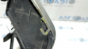 Решетка переднего бампера левая Ford Fusion mk5 17-18 под птф LED глянец, с хром молдингом, сломано крепление, песок