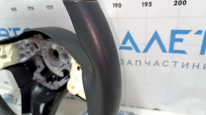 Руль голый Nissan Sentra 20-23 кожа черный с подогревом, царапины, под чистку, тычки