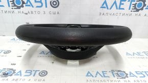 Volanul este gol VW Jetta 15-16 USA, cauciuc negru, fara tampoane si butoane, prinderea este rupta