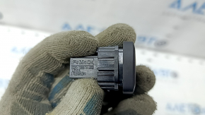 Кнопка открытия багажника Ford Fusion mk5 13-20