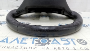 Руль голый Ford Fiesta 11-19 кожа черный, без кнопок, царапины