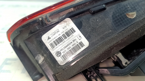 Фонарь внутренний крышка багажника левый VW Passat b8 16-19 USA темный, царапины