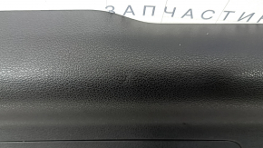 Обшивка двери багажника нижняя Audi Q5 80A 18-24 черная, царапины