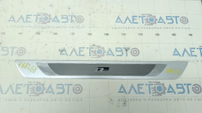 Накладка порога внешняя передняя левая VW Passat b8 16-19 USA R-Line, царапины