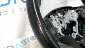 Руль голый Toyota Camry v55 15-17 usa черная кожа, красная строчка, без лепестков, тычки, царапины