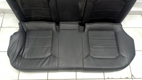 Задний ряд сидений 2 ряд VW Passat b8 16-19 USA кожа черная, замят, вмятины