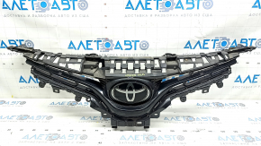 Grila radiator Toyota Camry v70 18-20 L/LE cu ecuson, nisip