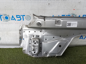 Задняя панель Lexus RX300 RX330 RX350 RX400 04-09 отсверлена, серебро