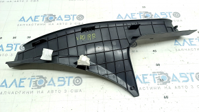 Накладка порога внутренняя задняя правая Toyota Camry v70 18-24 серый, царапины