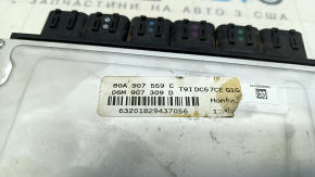 Блок ECU компьютер двигателя Audi Q5 80A 18 3.0T