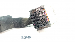 Фишка на блок ECU компьютер двигателя Audi Q5 80A 18 3.0T черная