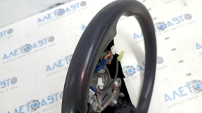 Руль голый Mazda 3 14-16 BM дорест, резина, черная, с задней накладкой, затерт, царапины