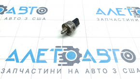 Senzor presiune combustibil Audi Q5 80A 18-24 3.0T pe rampa de alimentare