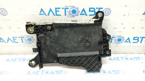 Поддон АКБ BMW X1 F48 16-19 под АКБ 80Ah, порван уплотнитель