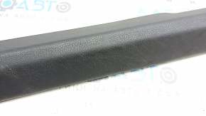 Накладка порога внутренняя передняя левая Toyota Camry v70 18-24 серая, царапины