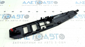 Накладка управления стеклоподъемниками передним левым Toyota Camry v70 18-20 черная, царапины
