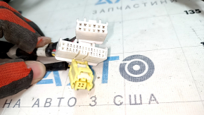 Проводка двери передней правой Toyota Prius V 12-17