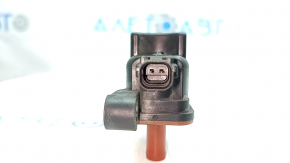Клапан продувки паров топлива Honda Accord 13-17 hybrid