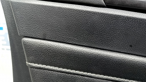 Cartelă de ornamente uși față stânga Ford Fusion mk5 17-20 titan, negru cu inserție din piele neagră, piele pentru cotieră, grafit turnat, cu ornamente de ridicare a geamului, zgârieturi