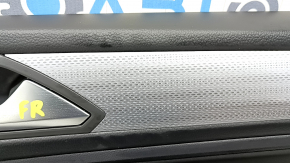 Обшивка двери карточка передняя правая VW Tiguan 22-24 черная, подлокотник кожа черная белая строчка, вставка кожа черная, серый молдинг, с пищалкой, с ручкой