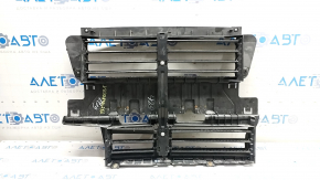 Жалюзи дефлектор радиатора в сборе Ford Fusion mk5 17-20 с моторчиком, надлом, нет фрагмента