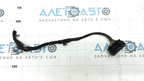 Фишка на проводку переднего бампера BMW 5 F10 11-16 на усилителе
